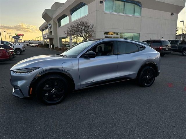 2022 Ford Mustang Mach-E California Route 1