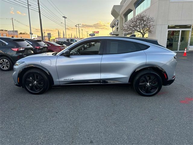 2022 Ford Mustang Mach-E California Route 1