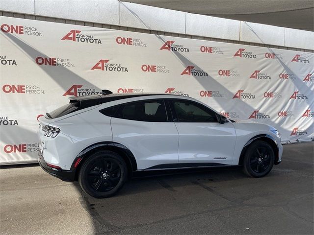 2022 Ford Mustang Mach-E California Route 1