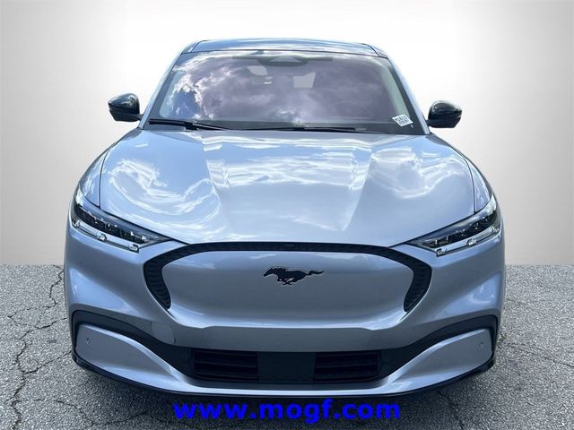2022 Ford Mustang Mach-E California Route 1