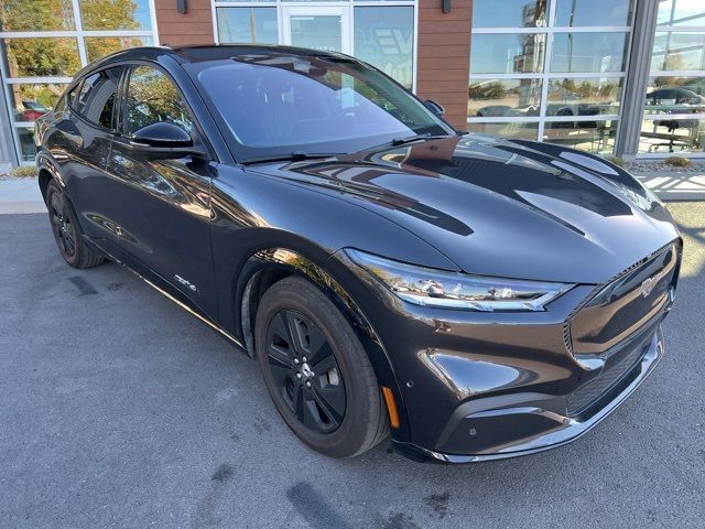 2022 Ford Mustang Mach-E California Route 1