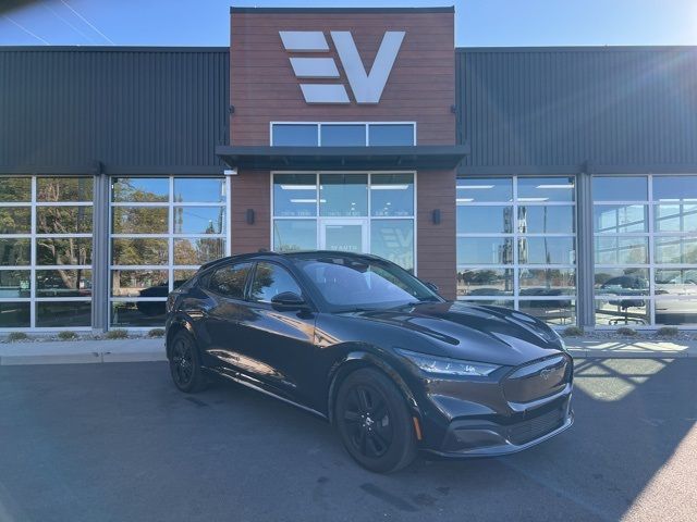 2022 Ford Mustang Mach-E California Route 1