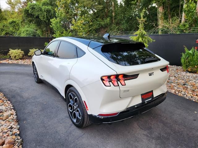 2022 Ford Mustang Mach-E GT