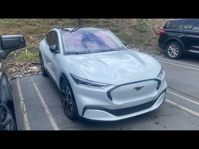 2022 Ford Mustang Mach-E Premium