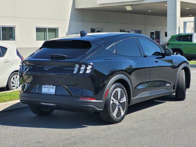 2022 Ford Mustang Mach-E Select