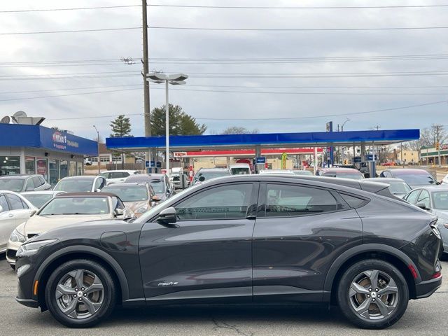 2022 Ford Mustang Mach-E Select