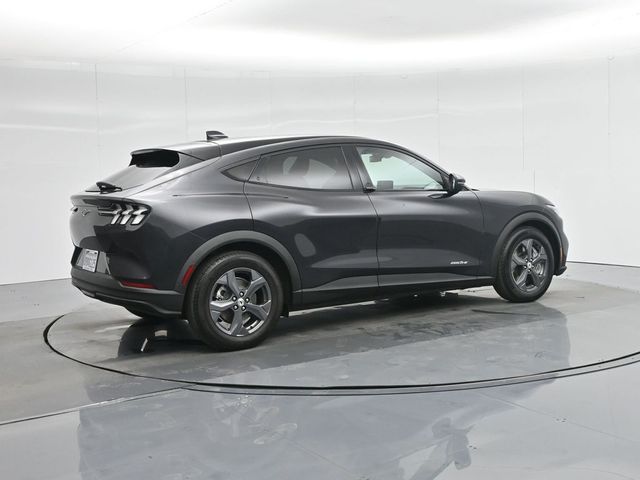 2022 Ford Mustang Mach-E Select