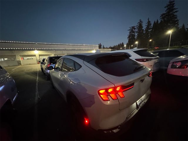 2022 Ford Mustang Mach-E Select