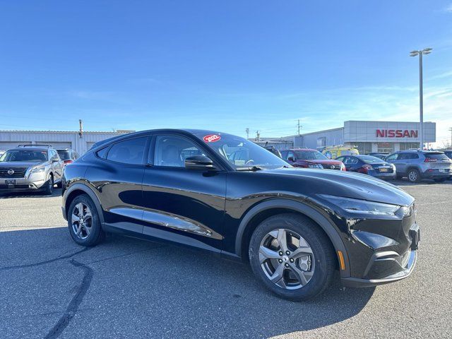 2022 Ford Mustang Mach-E Select