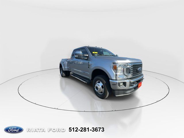 2022 Ford F-350 Lariat