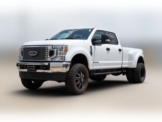 2022 Ford F-350 XLT