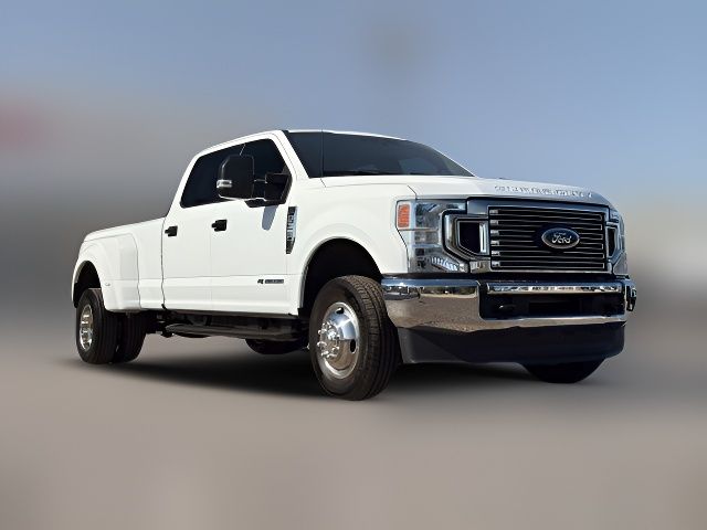 2022 Ford F-350 XLT