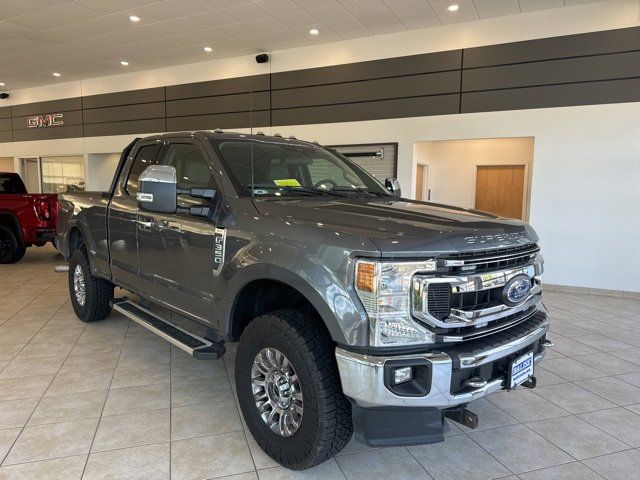 2022 Ford F-350 XLT