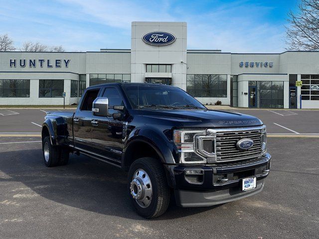 2022 Ford F-450 Platinum