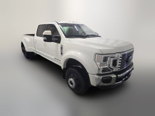 2022 Ford F-450 Lariat