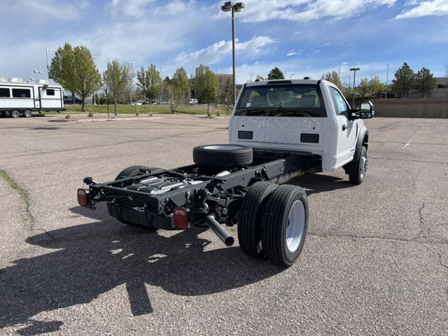 2022 Ford F-550 XL