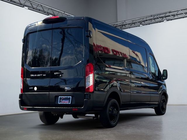 2022 Ford Transit Base