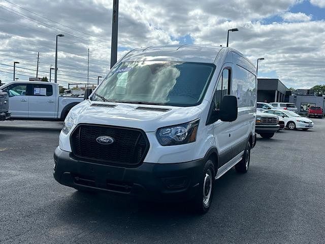 2022 Ford Transit Base