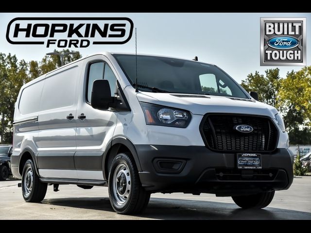 2022 Ford Transit Base