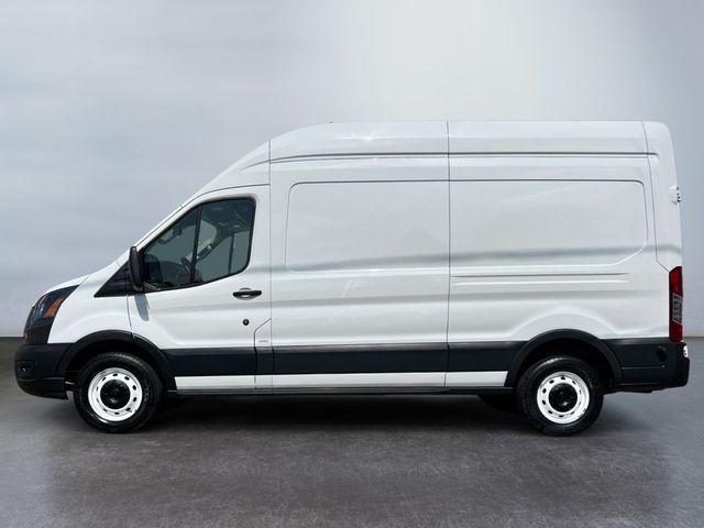 2022 Ford Transit Base