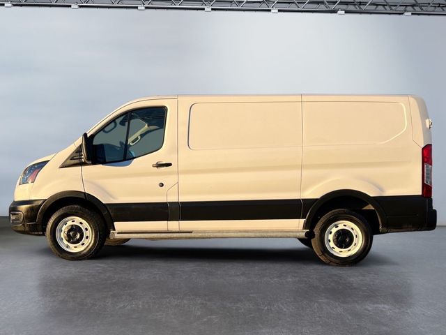 2022 Ford Transit Base