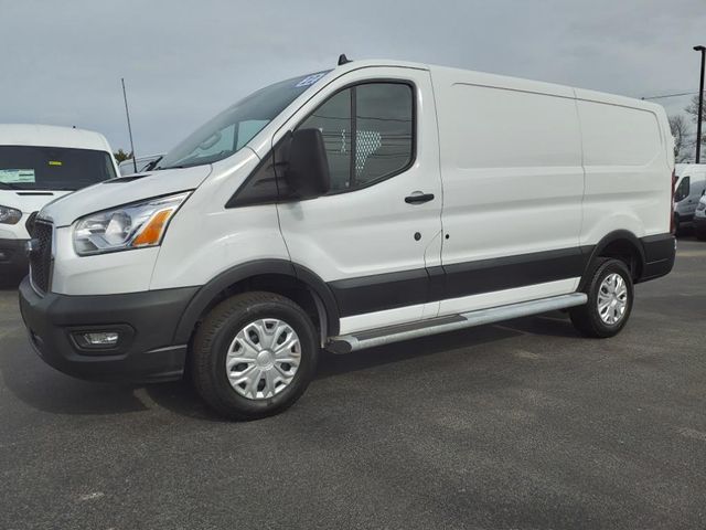 2022 Ford Transit Base