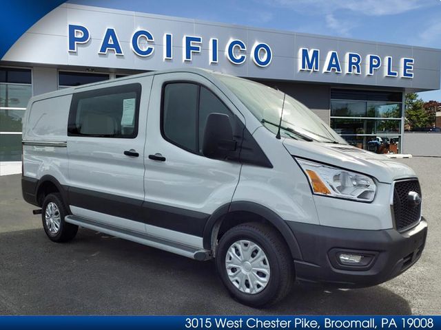 2022 Ford Transit Base