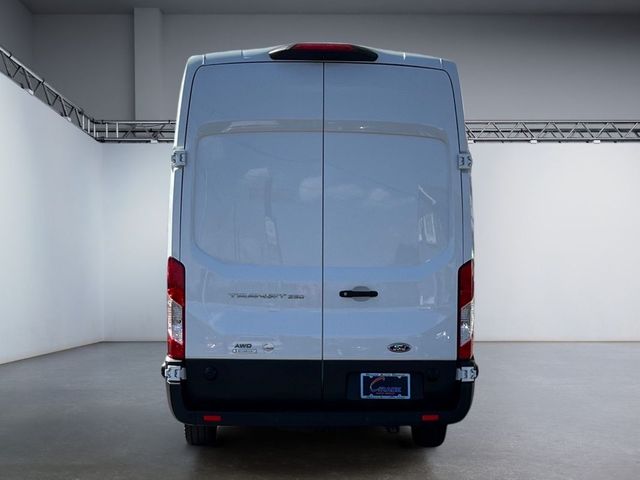 2022 Ford Transit Base