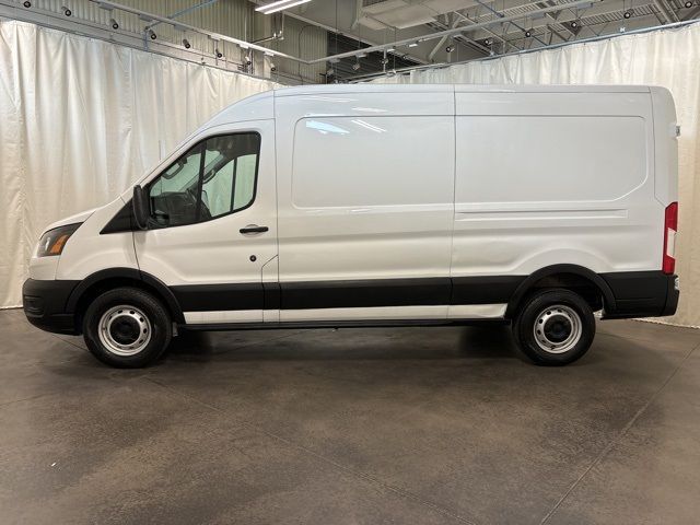 2022 Ford Transit Base