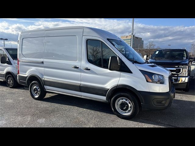 2022 Ford Transit Base