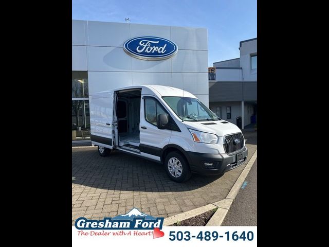 2022 Ford Transit Base