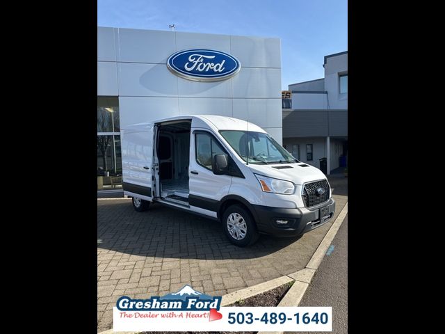 2022 Ford Transit Base