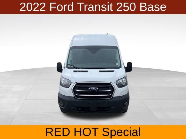 2022 Ford Transit Base