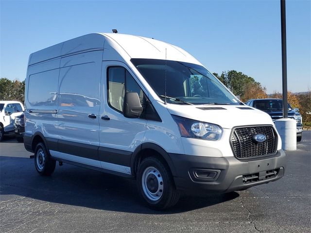 2022 Ford Transit Base