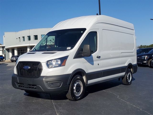 2022 Ford Transit Base