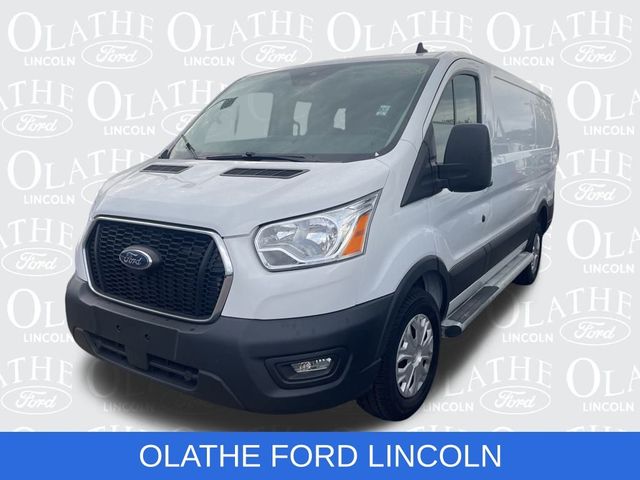 2022 Ford Transit Base