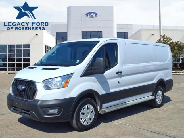 2022 Ford Transit Base