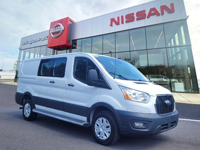 2022 Ford Transit Base