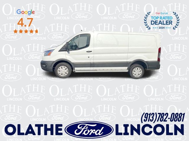 2022 Ford Transit Base