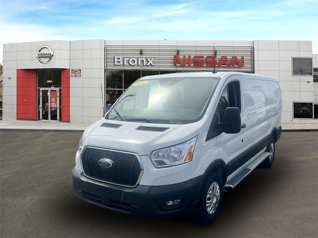 2022 Ford Transit Base