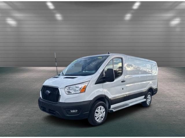 2022 Ford Transit Base