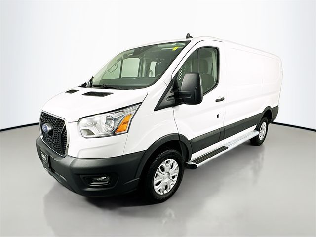 2022 Ford Transit Base