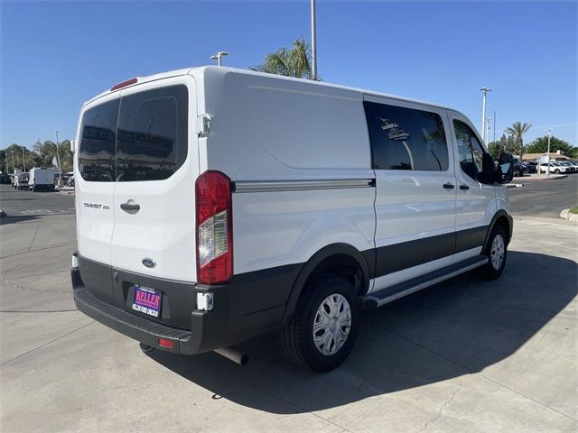 2022 Ford Transit Base