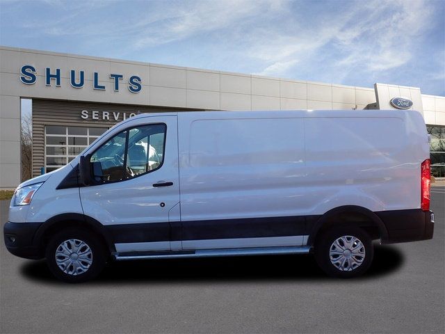 2022 Ford Transit Base