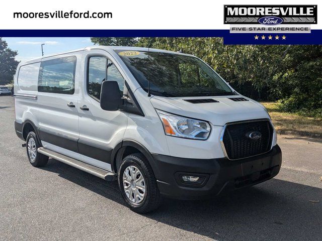 2022 Ford Transit Base