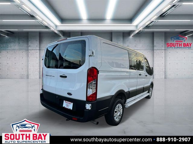 2022 Ford Transit Base