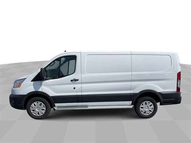 2022 Ford Transit Base