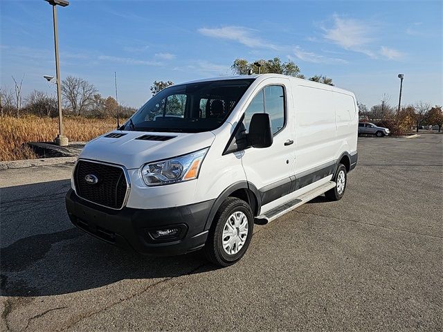 2022 Ford Transit Base