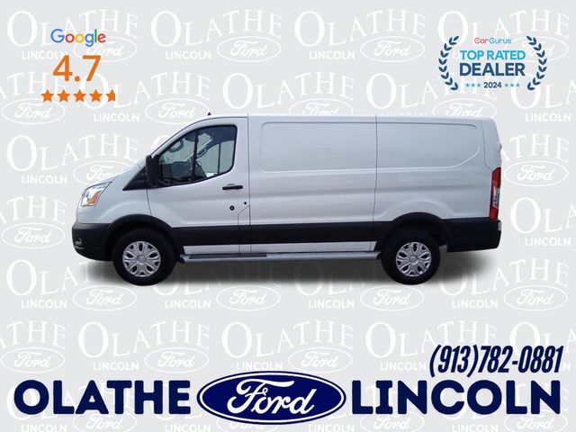 2022 Ford Transit Base