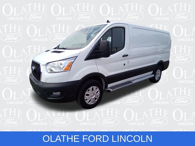 2022 Ford Transit Base